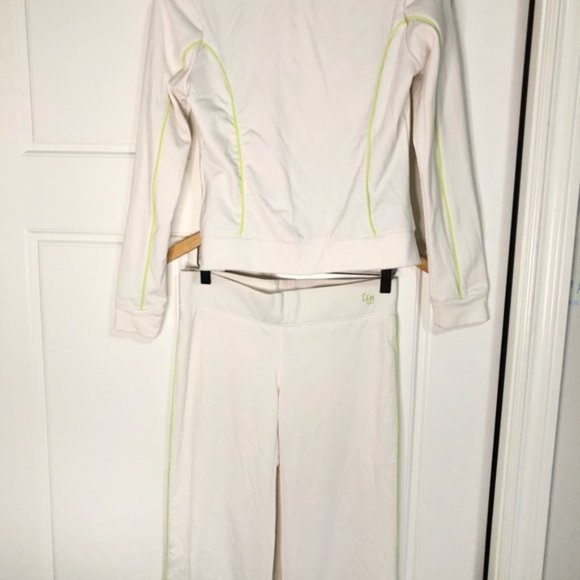 UB Jean White Front Zipper Pocket Small Jacket - Picture 15 of 16